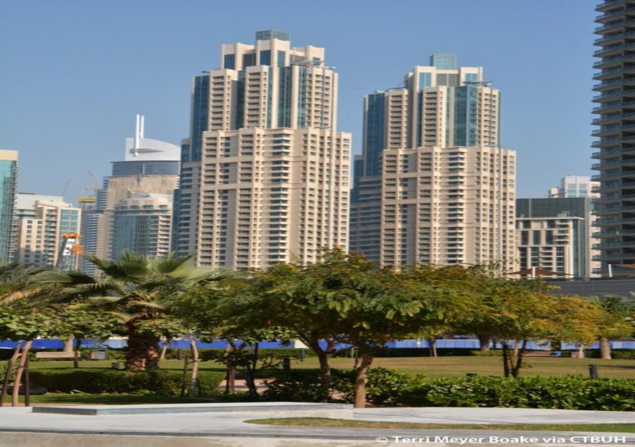 Nasma Luxury Stays - Fancy Apartment With Balcony Near Burj Khalifa ドバイ エクステリア 写真